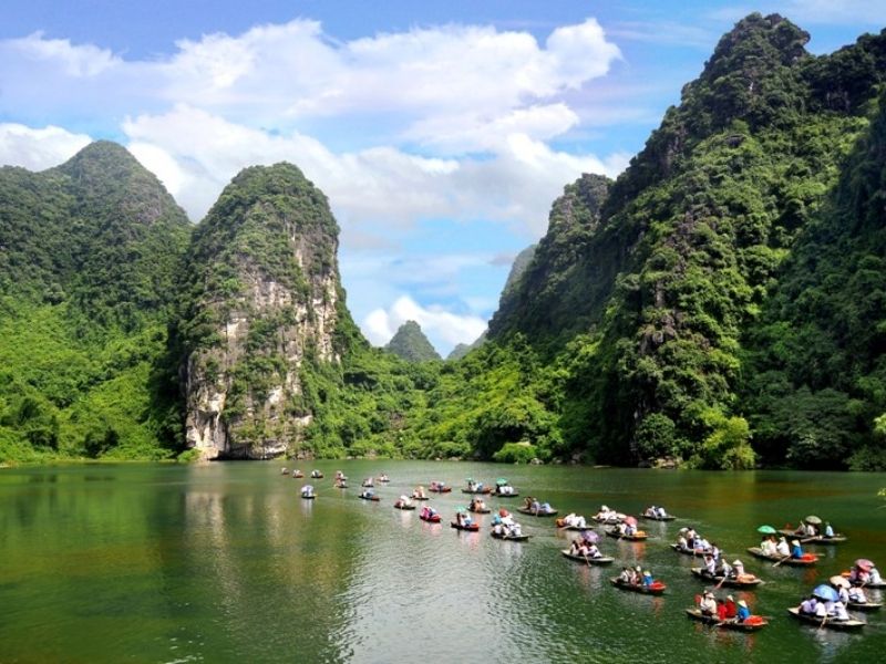 Ninh Bình – du lịch xuân rực rỡ với nhiều cảnh đẹp