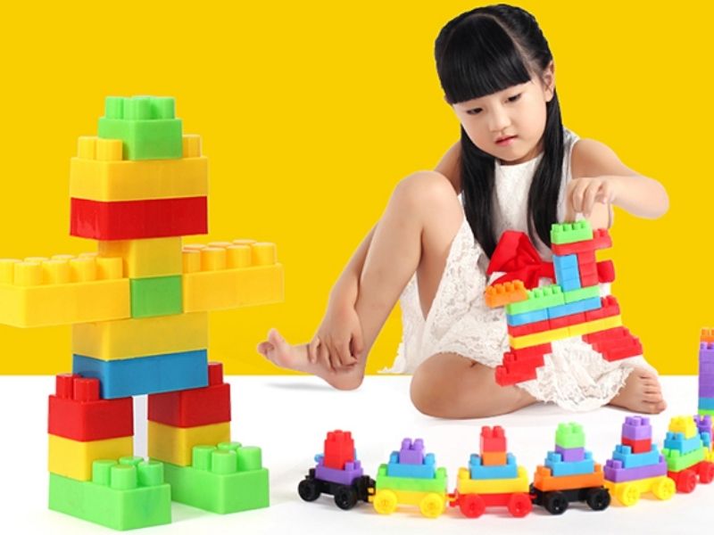 Cần lựa chọn đồ chơi rõ nguồn gốc xuất xứ, đặc biệt là đồ chơi bằng nhựa