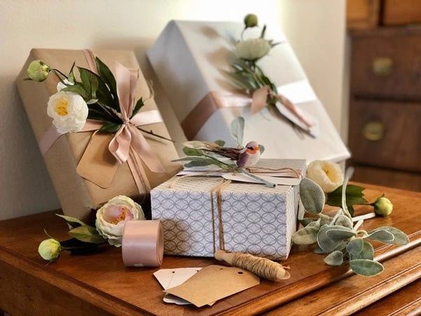 Gợi ý 10+ Quà tặng cô giáo 20/10 ý nghĩa, ấn tượng – ANSGIFT