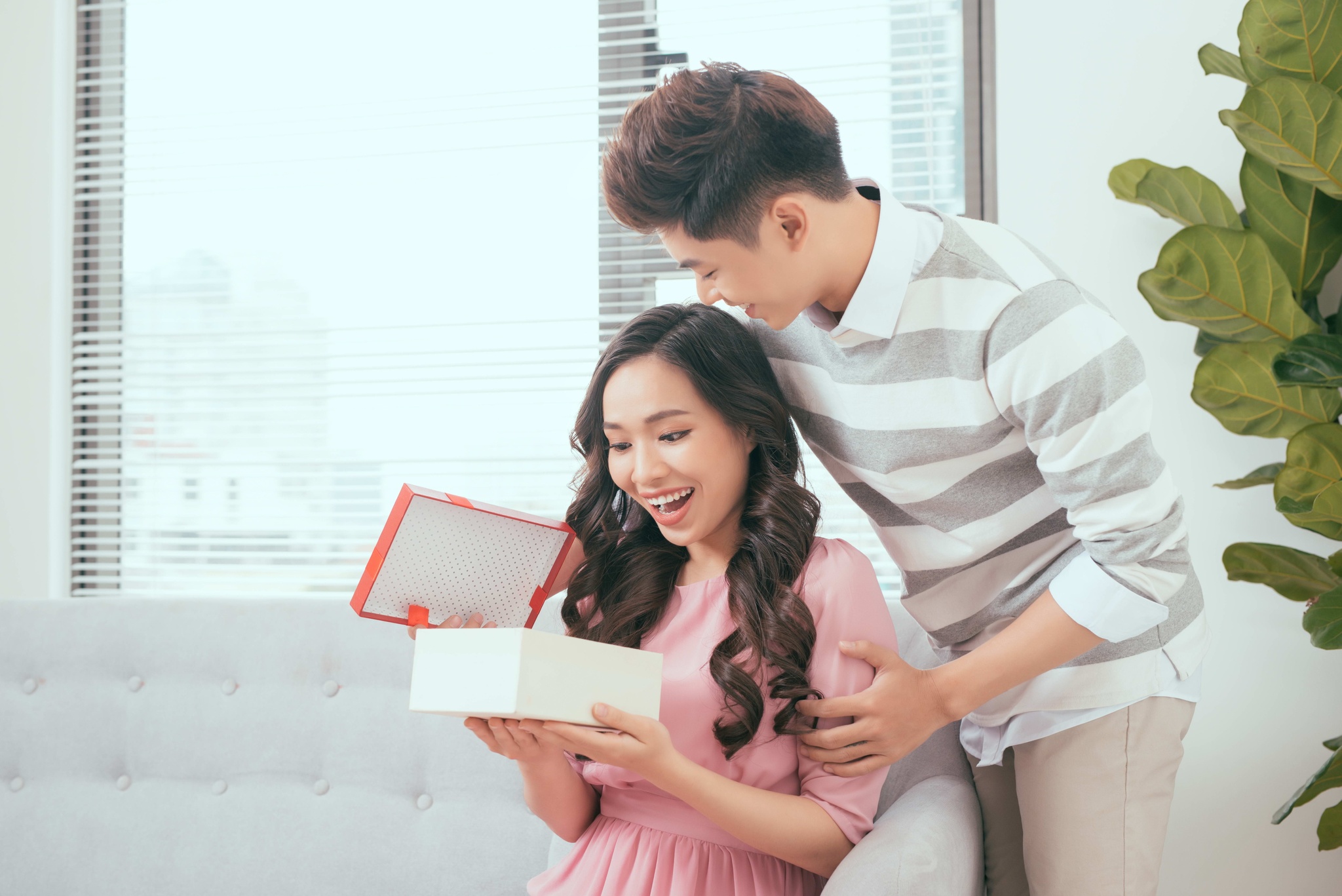 Nên tặng gì cho phụ nữ vào ngày 20.10?