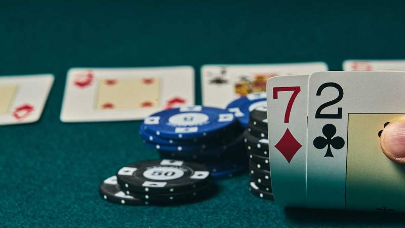 Bluff Trong Poker Là Gì? Cách “đánh Lừa” Đỉnh Cao Nhất