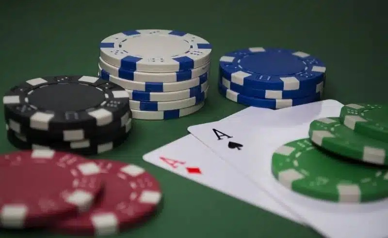 SPR Poker là gì? Khám phá tác động của SPR lên chiến lược.