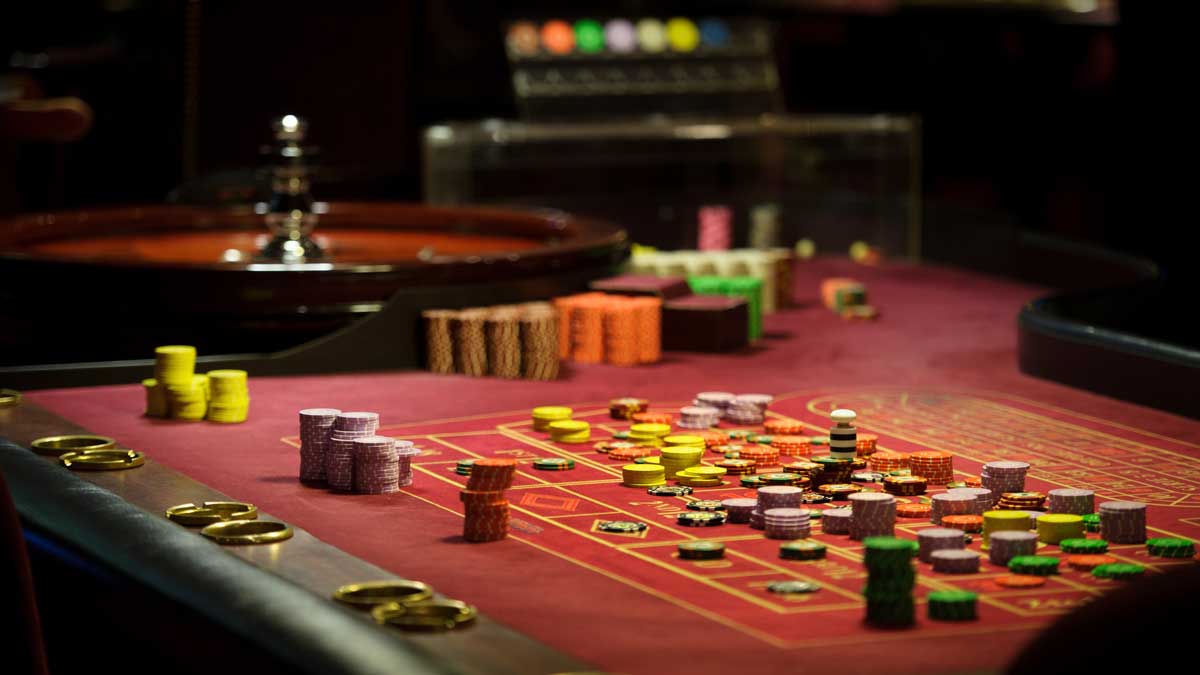 Hướng dẫn chơi Roulette: Tỷ lệ cược, Tiền trả thưởng và Loại cược | Natural8