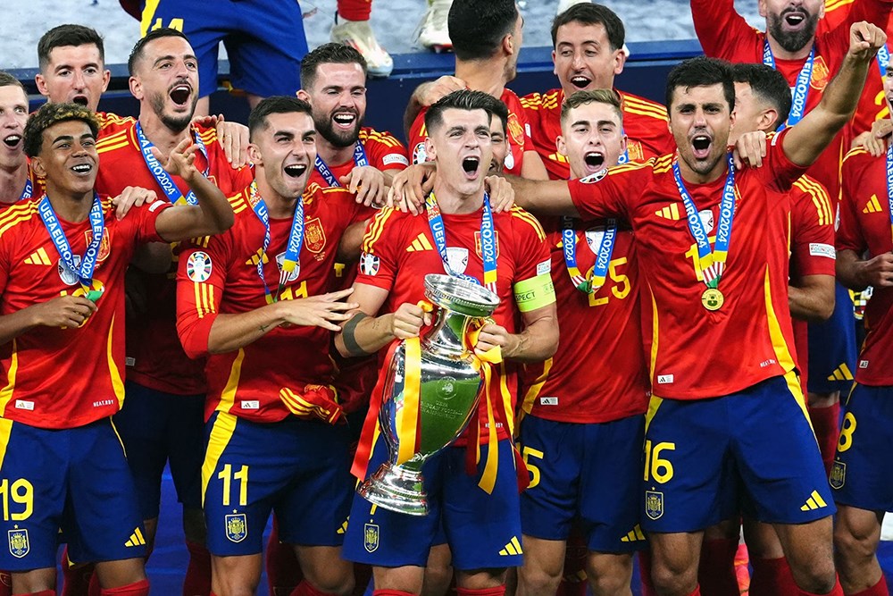 Tây Ban Nha vô địch Euro 2024: Sự trỗi dậy của các cầu thủ chạy cánh