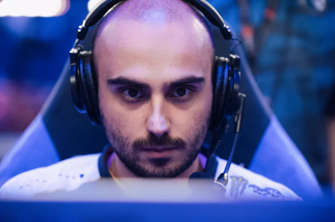 Top 10 tuyển thủ Dota 2 có thu nhập cao nhất mọi thời đại