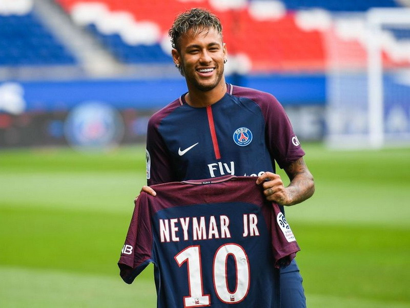 Nhìn lại một năm sau vụ 'siêu bom tấn' Neymar: Ai được, ai mất? | Vietnam+ (VietnamPlus)